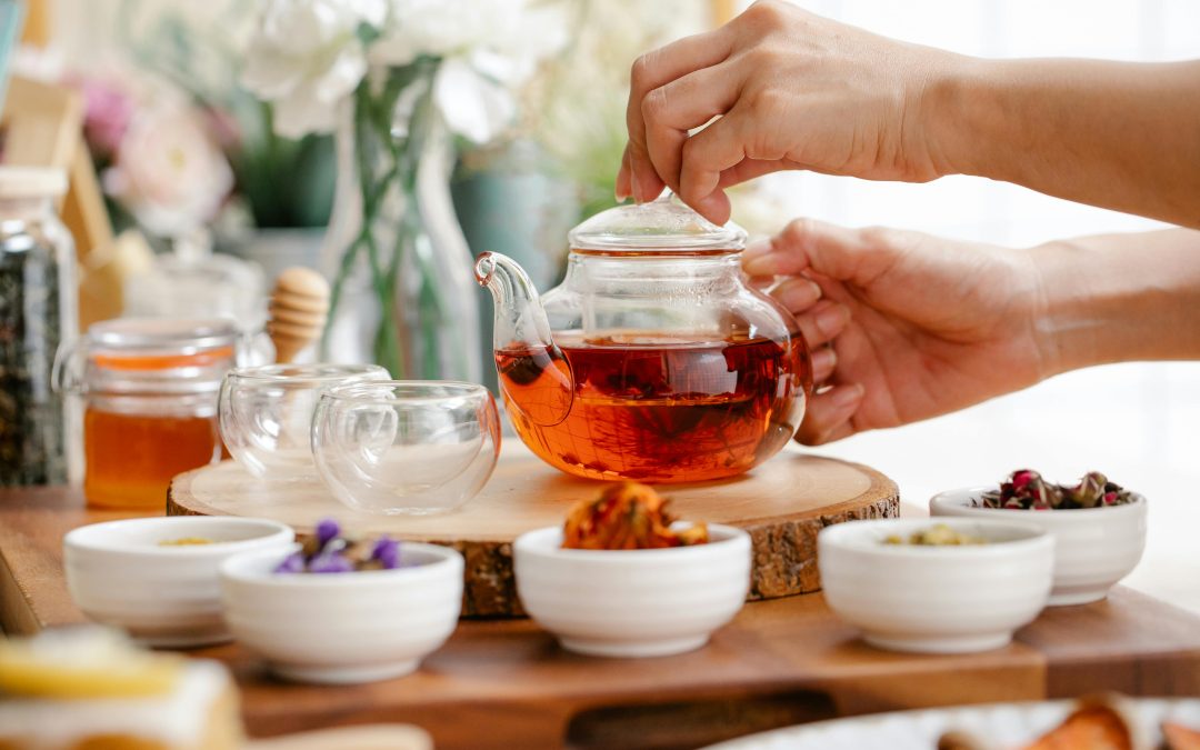 Brew Your Way to Better Health: 6 Organic Teas Supercharged with Antioxidants