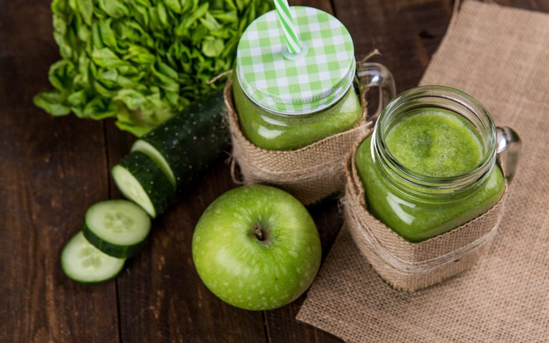 Anti-Inflammatory Green Juice for Detox, Fasting, and Glowing Skin After 55